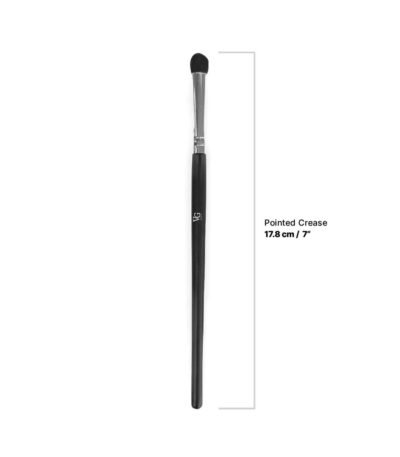 VG Sara X Synthetic Crease Brush – The Ultimate Precision Tool for Flawless Eye Makeup